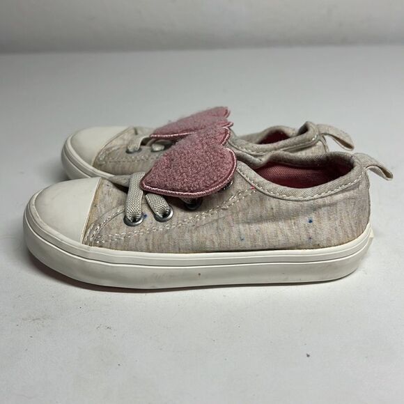 Old Navy Cream with Pink Heart Patch Girls' Sneaker Slip On Size 6 - Picture 4 of 6